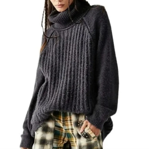 Free People Sweaters - NEW FREE PEOPLE | $168 Big City Turtleneck Sweater